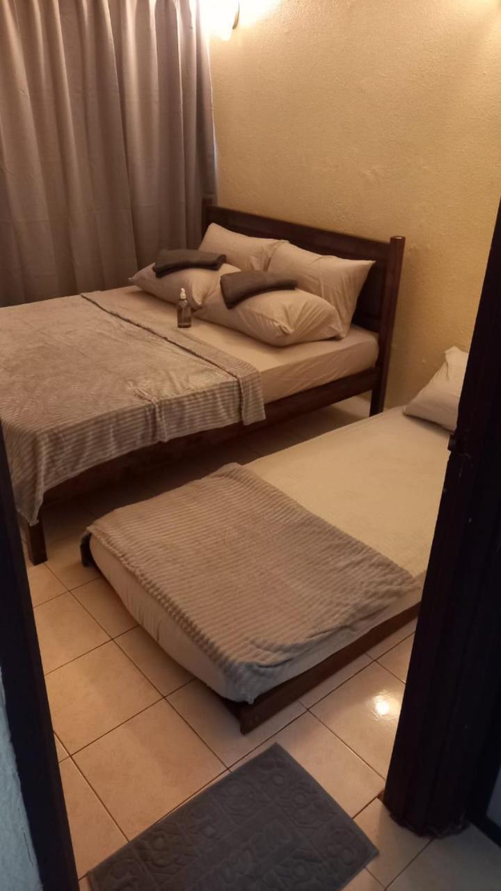 Seaput Srisayang Apartment Batu Feringgi Exterior foto