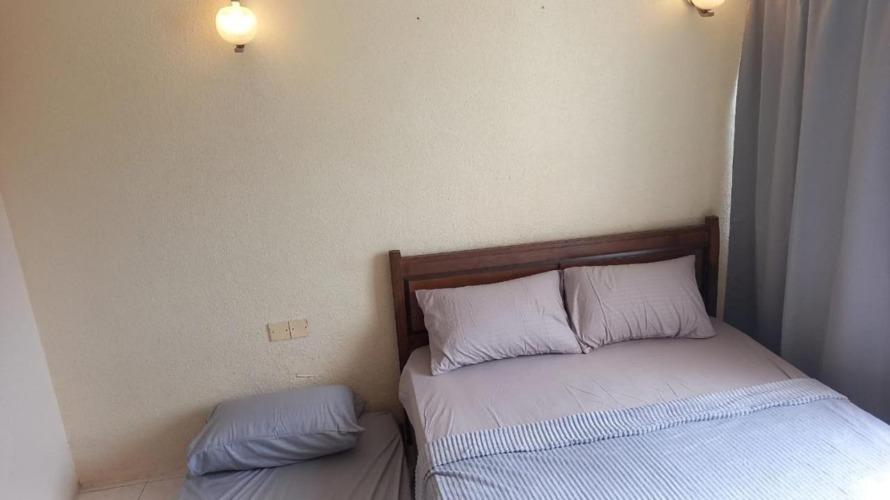 Seaput Srisayang Apartment Batu Feringgi Exterior foto